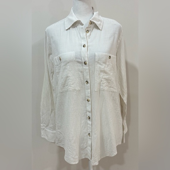 Club Monaco shirt Women button Down lightweight Pockets Cotton Size SP - Picture 2 of 9